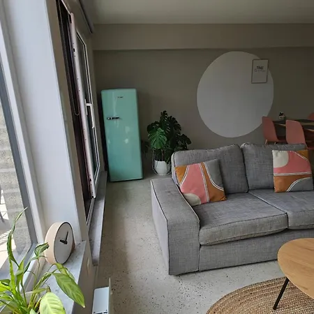 Felix アパート デ ハーン