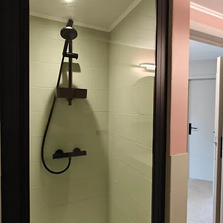 Felix アパート デ ハーン